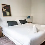 Casa Cosi - Casanova 2 Apartment Barcelona